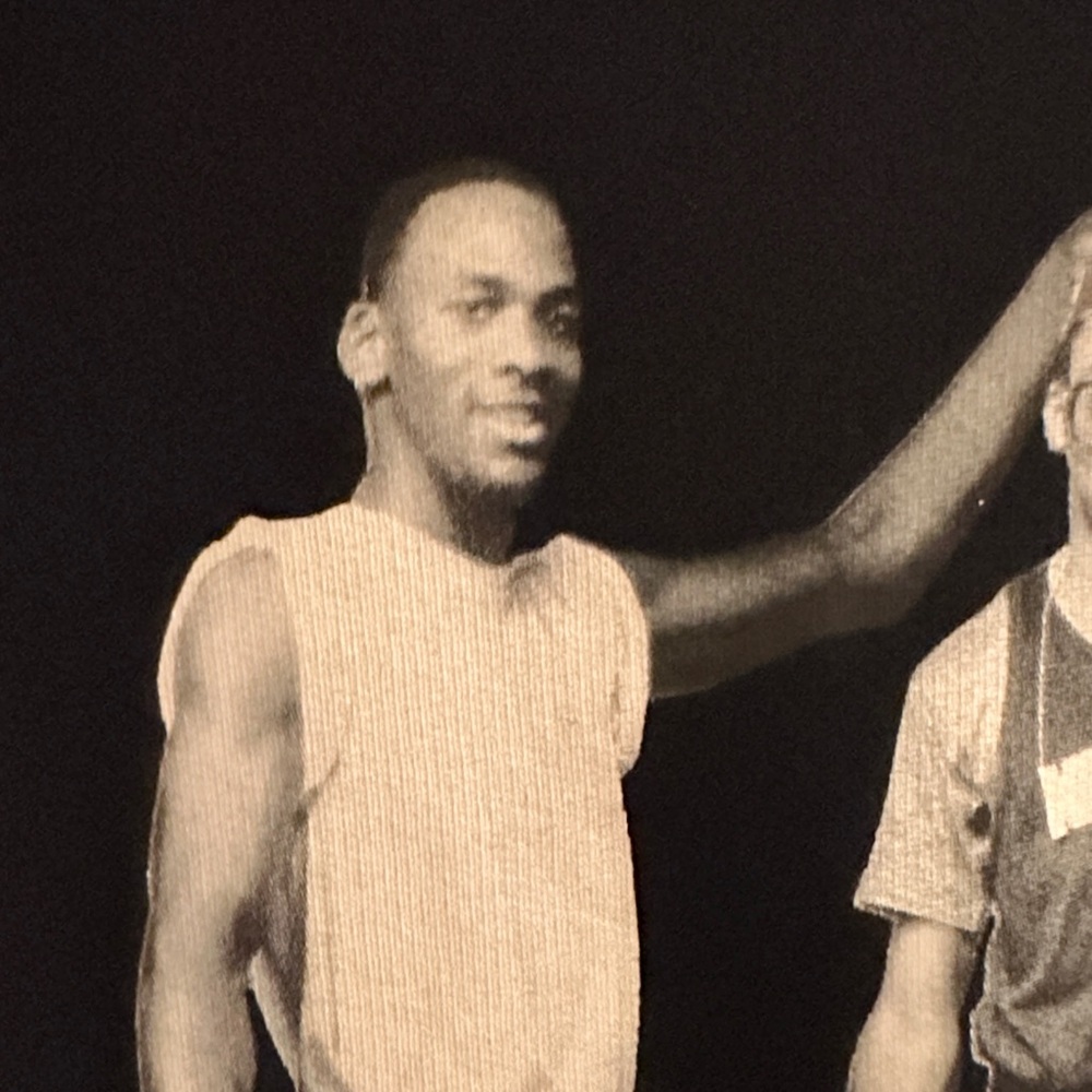 Michael Jordan Spike Lee Best on EarthBest on Mars vintage - Picture 3 of 8